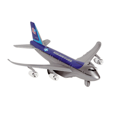 Model vliegtuigje met pull-back motor