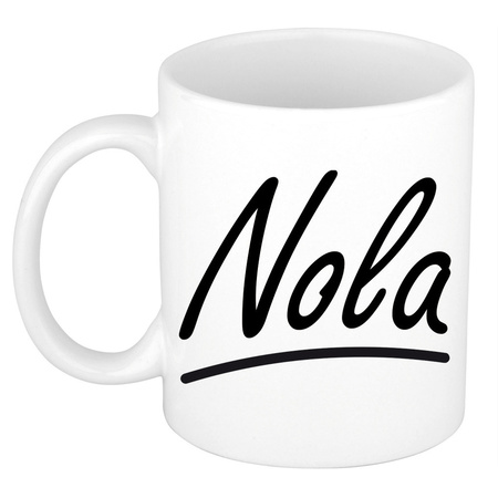 Name mug Nola with elegant letters 300 ml